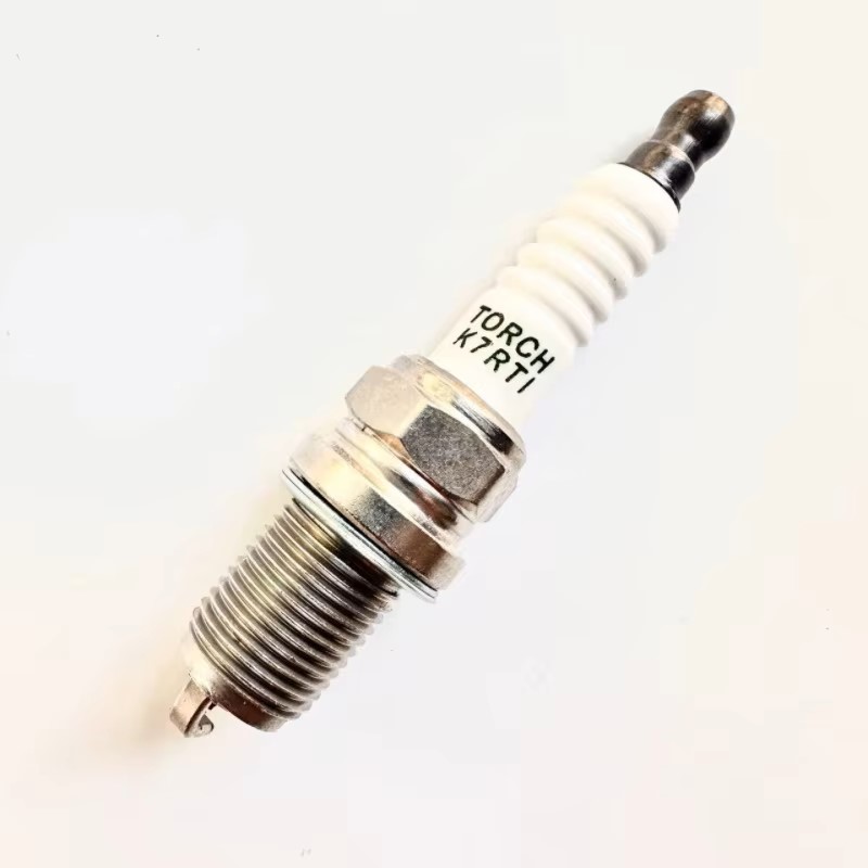 Spark Plug - 1100 Renli Joyner 1100cc ゴーカート、バギー、アドレナリン・トルーパー、サンドバイパー800、新陽 XY1100GK